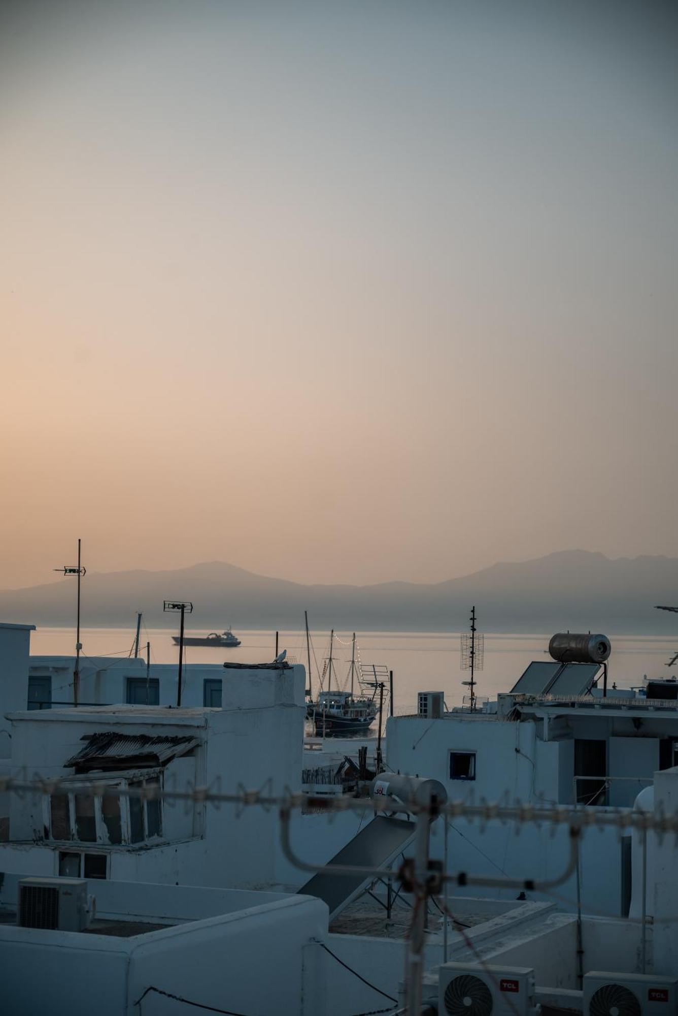 Aniko Suites White Alley Mykonos Town Eksteriør bilde